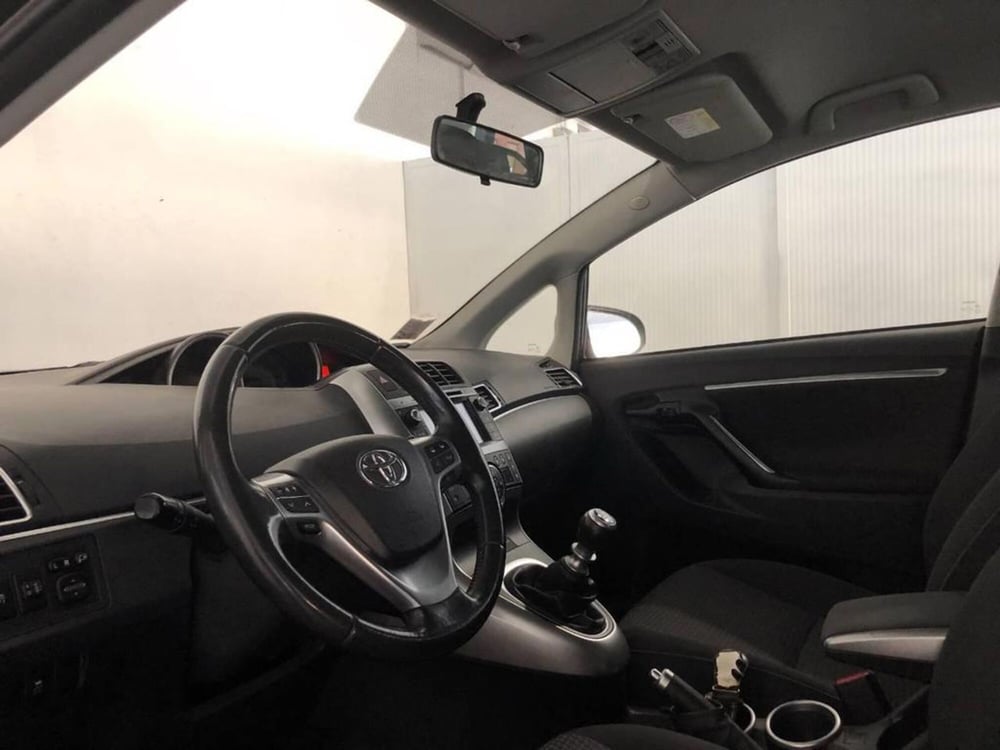 Toyota Verso usata a Torino (10)