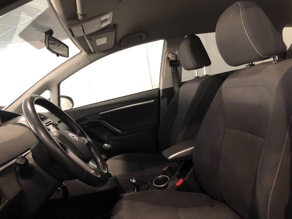 Toyota Verso usata a Torino (11)