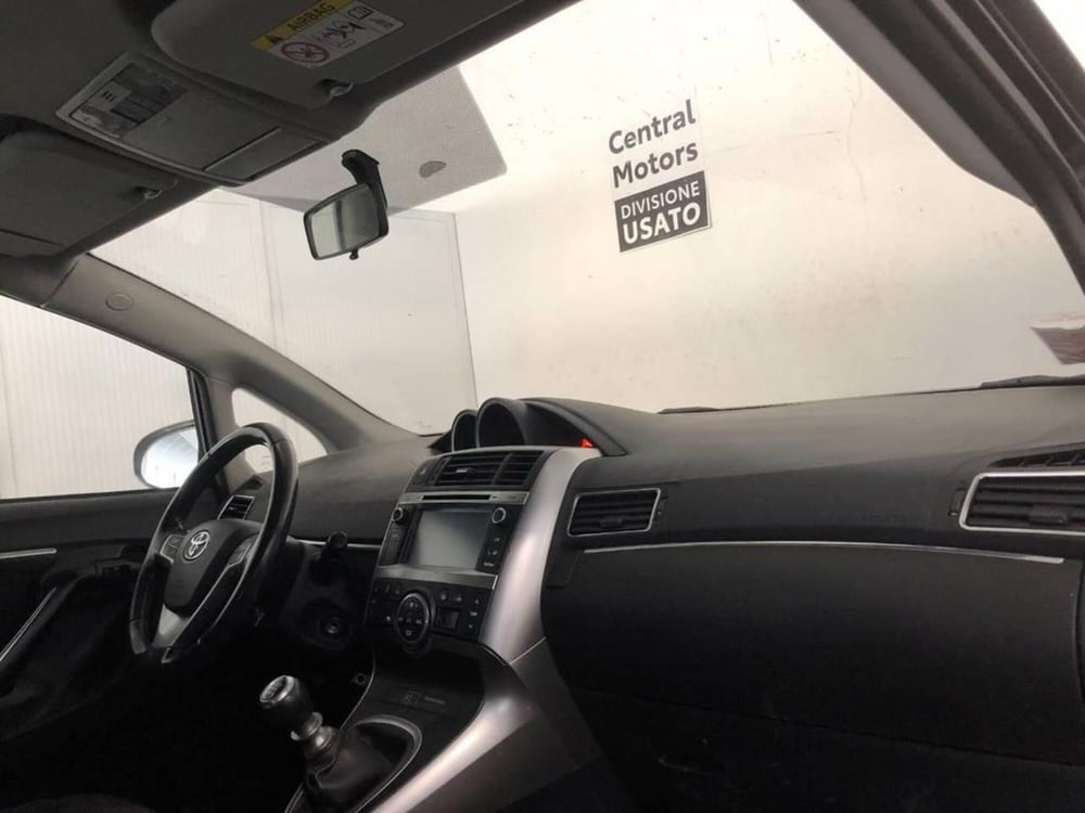 Toyota Verso usata a Torino (9)