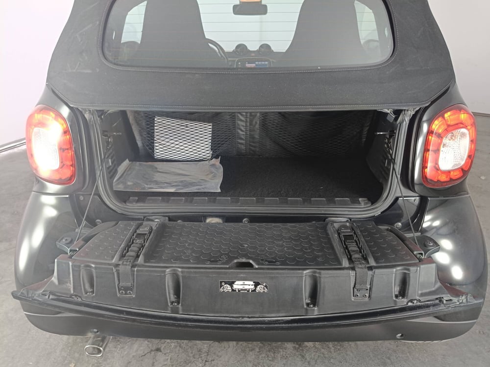 smart Fortwo Cabrio usata a Ascoli Piceno (13)