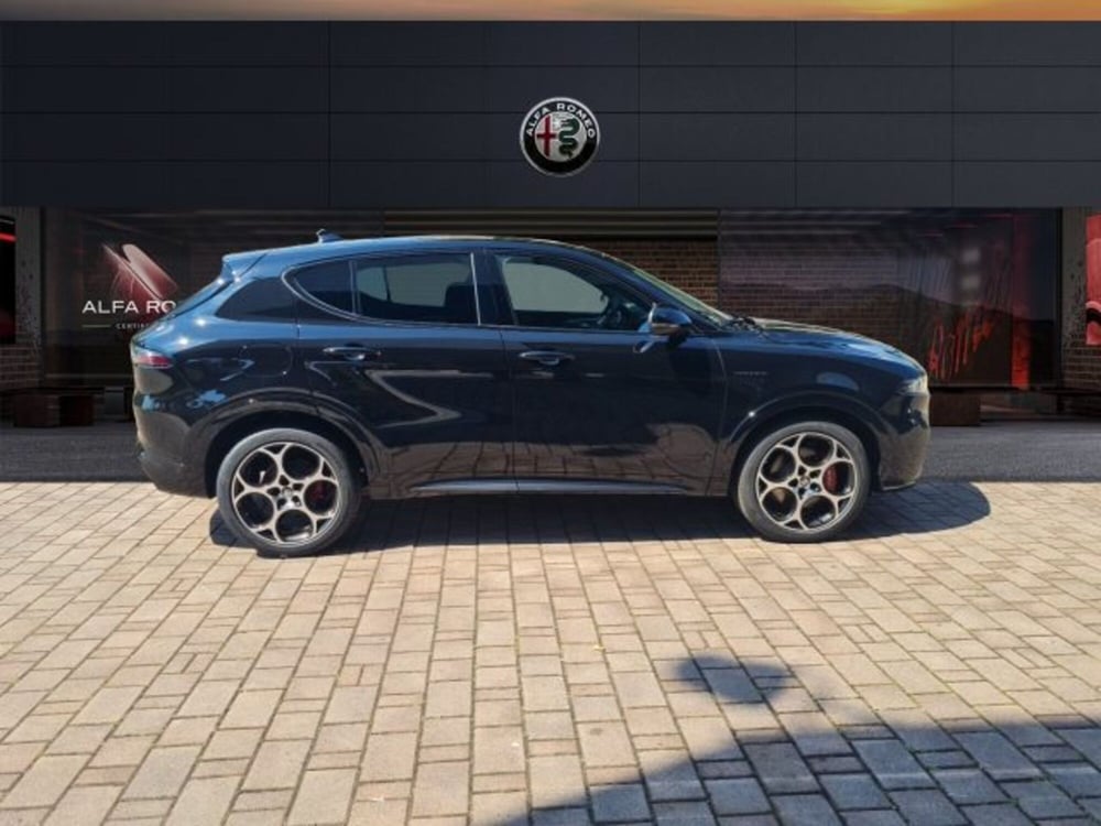 Alfa Romeo Tonale nuova a Monza e Brianza (4)