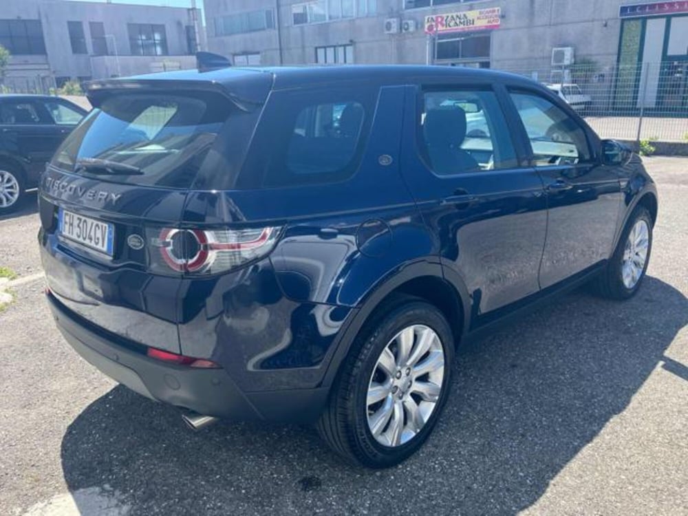 Land Rover Discovery Sport usata a Lucca (5)