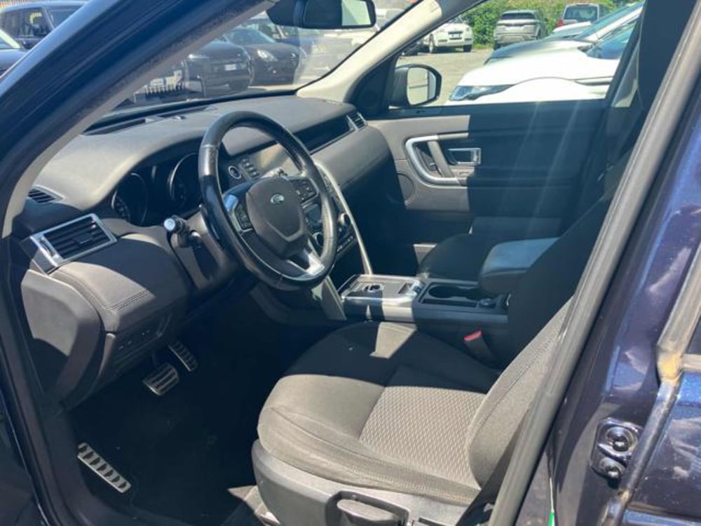 Land Rover Discovery Sport usata a Lucca (7)