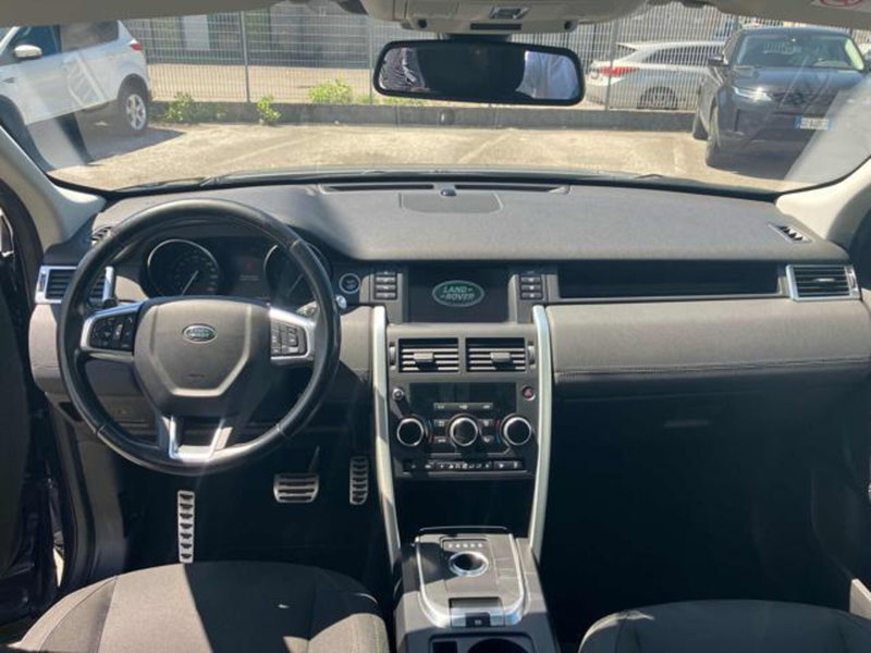 Land Rover Discovery Sport usata a Lucca (8)