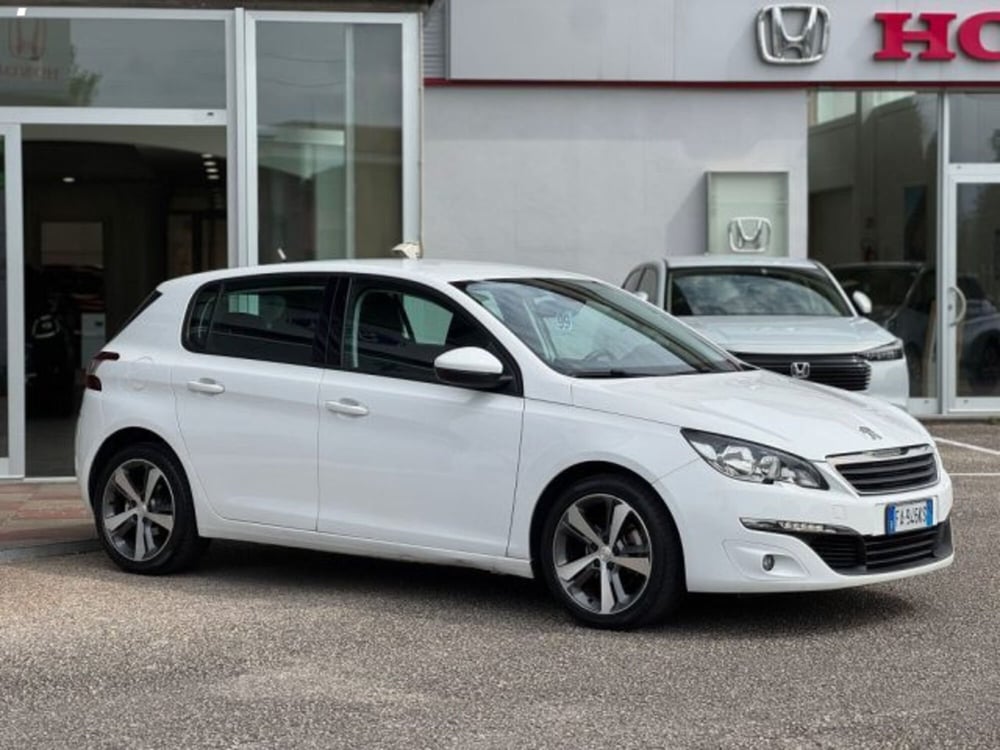 Peugeot 308 usata a Lucca (3)