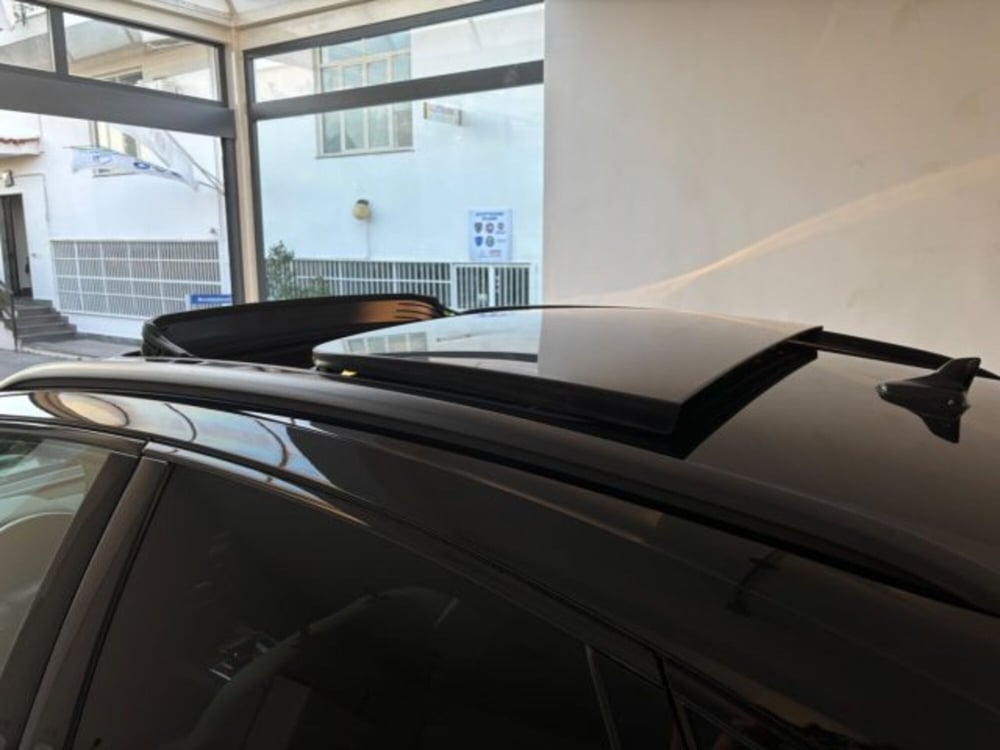 Audi Q5 Sportback usata a Napoli (16)