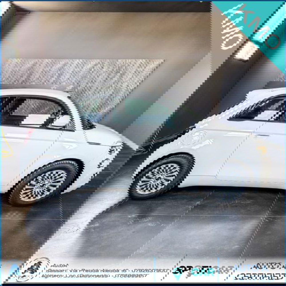 Fiat 500e nuova a Sassari (4)