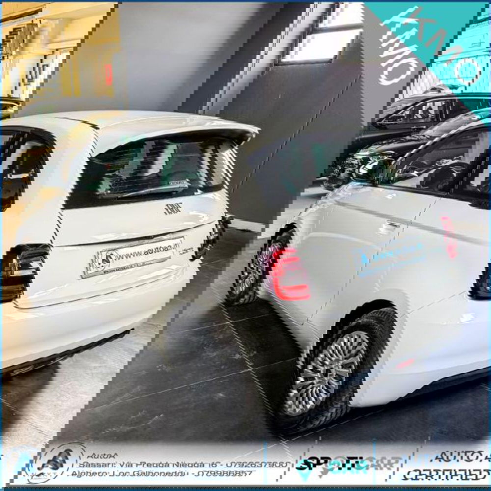 Fiat 500e nuova a Sassari (7)