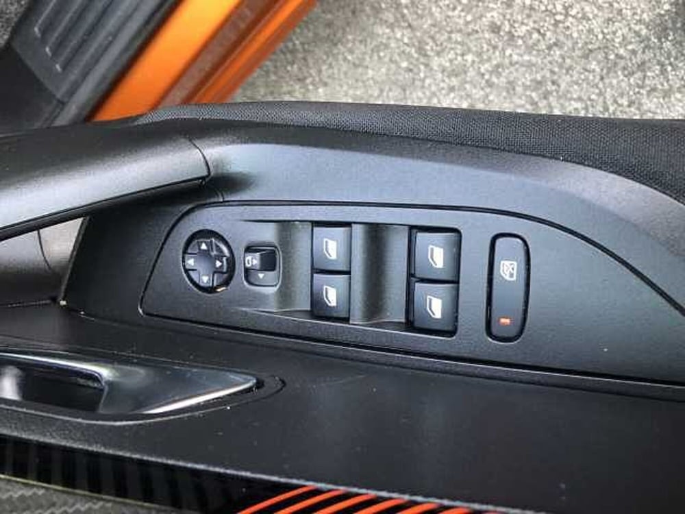 Peugeot 2008 usata a Ravenna (11)