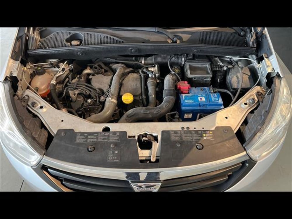 Dacia Lodgy usata a Firenze (14)
