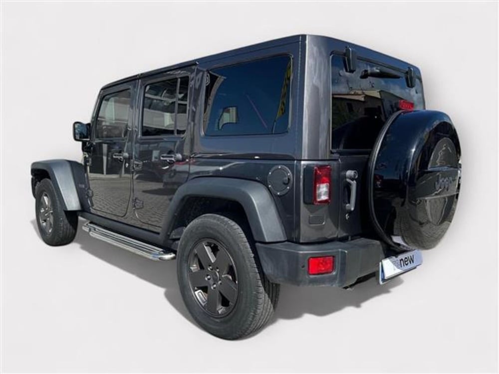 Jeep Wrangler Unlimited usata a Livorno (3)