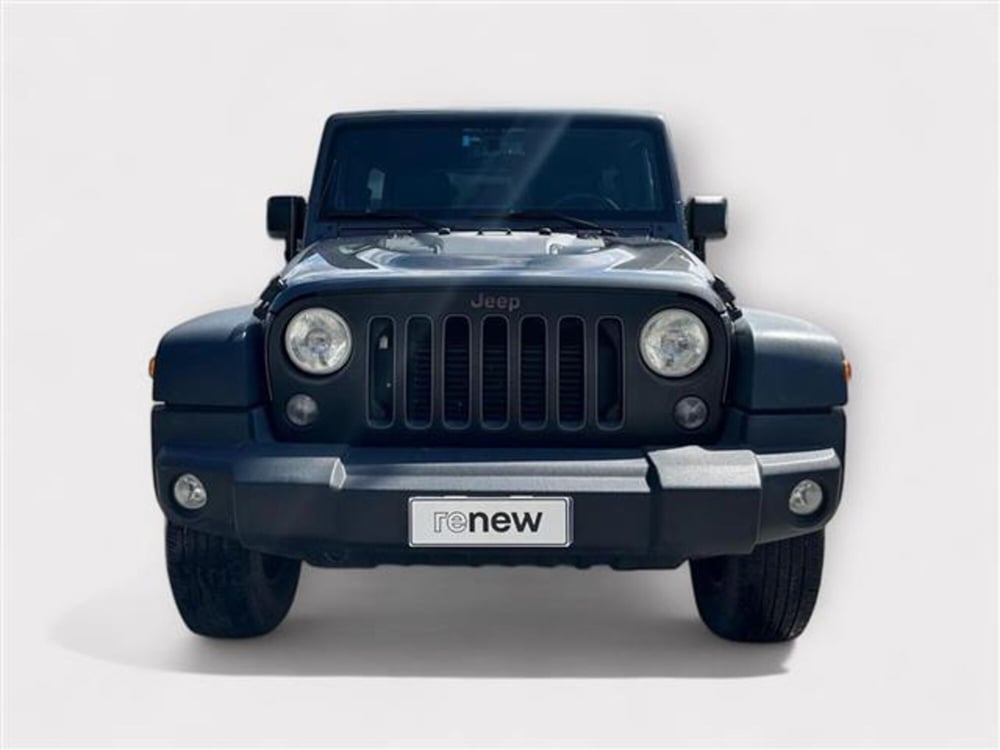 Jeep Wrangler Unlimited usata a Livorno (8)