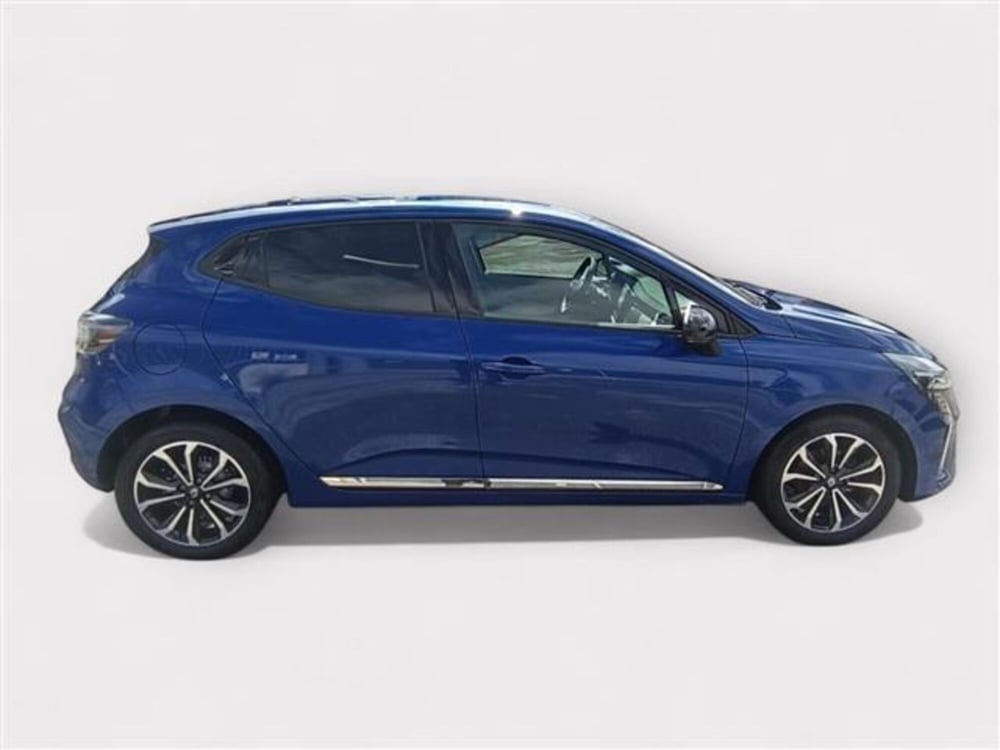 Renault Clio nuova a Livorno (6)