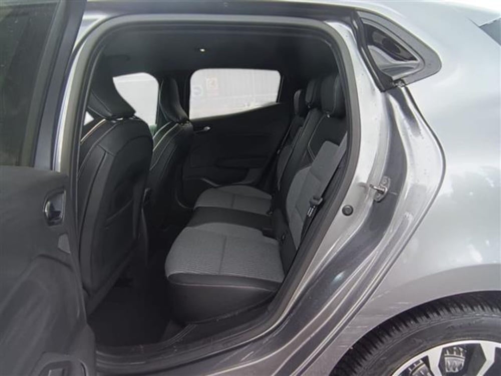 Renault Clio usata a Livorno (14)