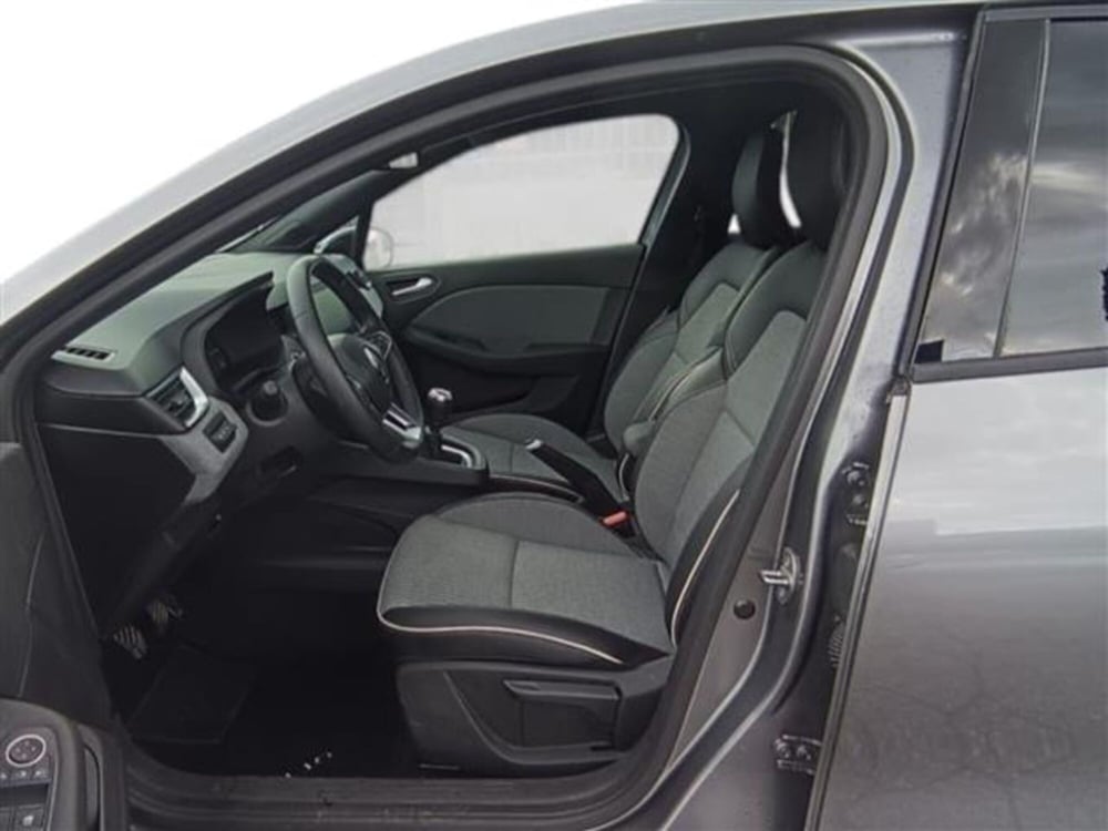 Renault Clio usata a Livorno (9)