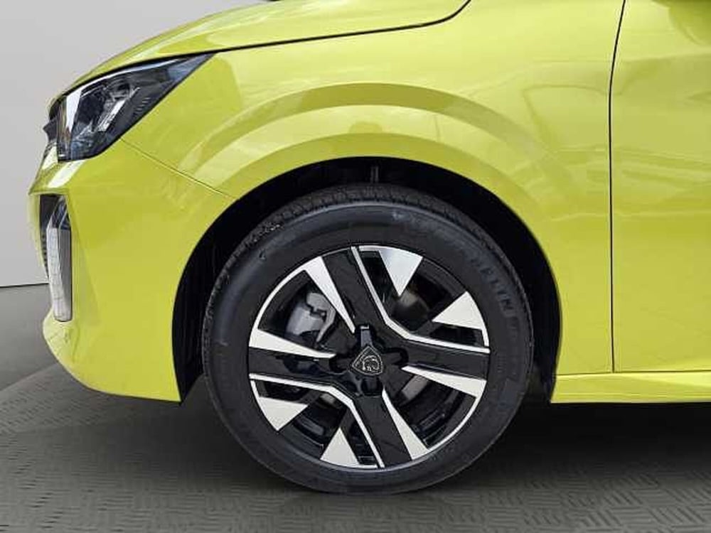 Peugeot 208 nuova a Vibo Valentia (14)