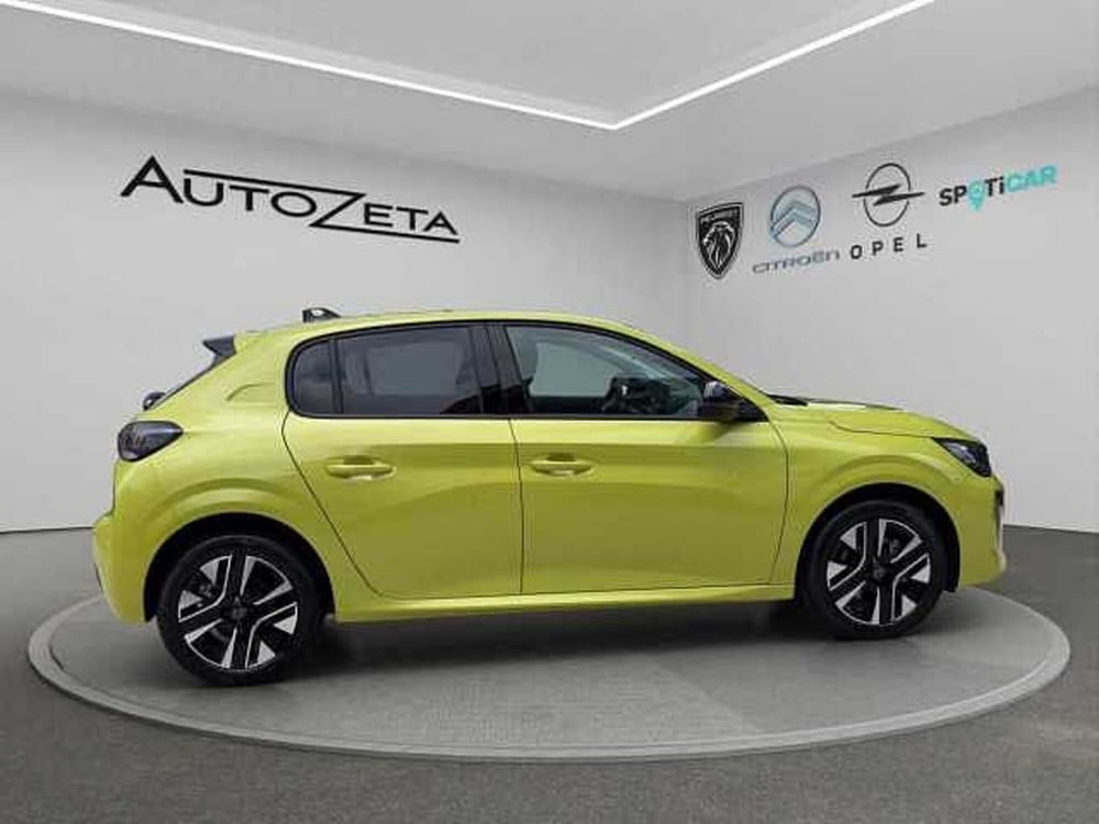 Peugeot 208 nuova a Vibo Valentia (3)