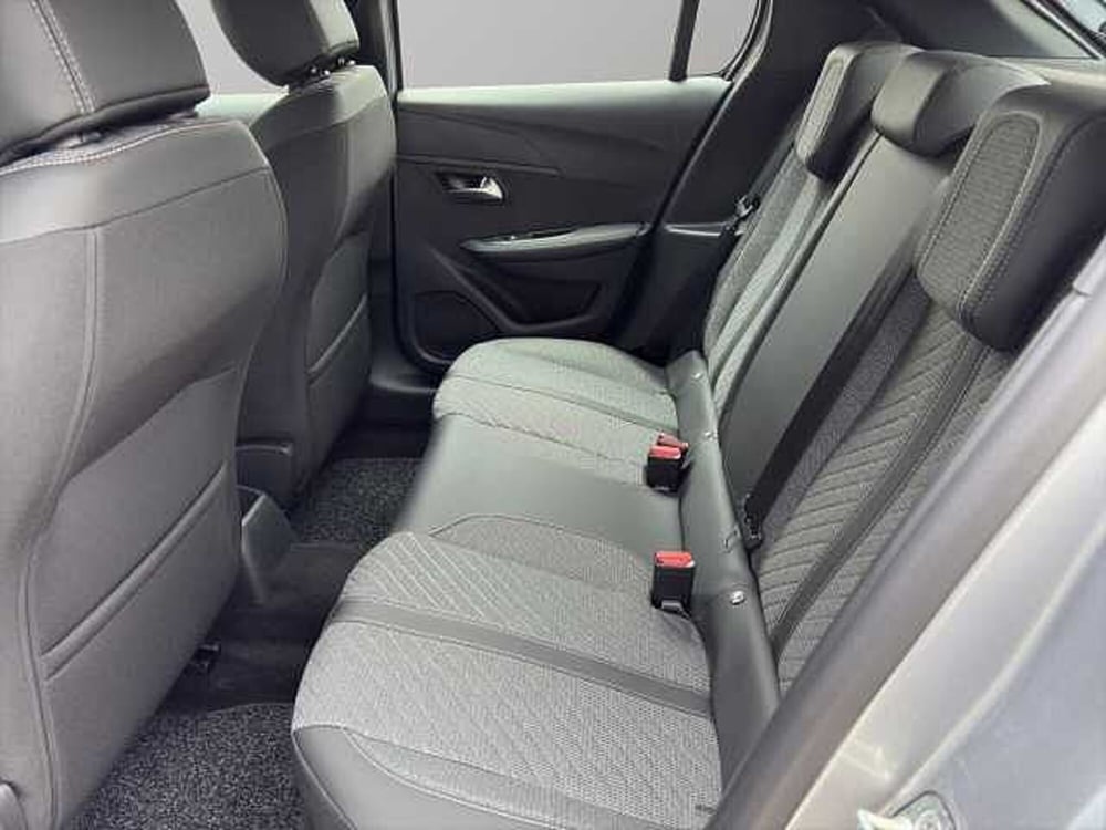 Peugeot 208 nuova a Vibo Valentia (16)