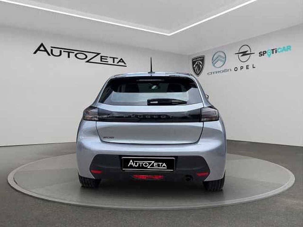 Peugeot 208 nuova a Vibo Valentia (6)