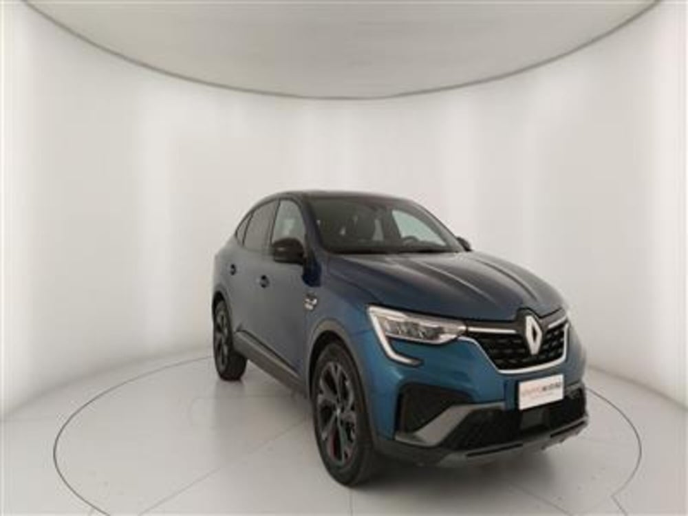 Renault Arkana usata a Bari (11)
