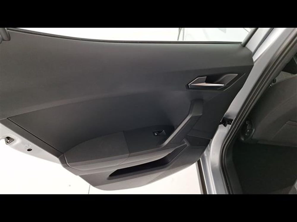 SEAT Arona usata a Milano (10)