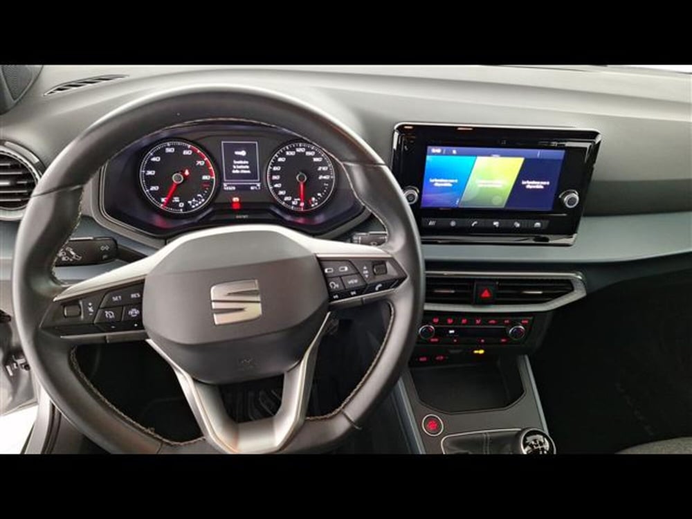 SEAT Arona usata a Milano (13)