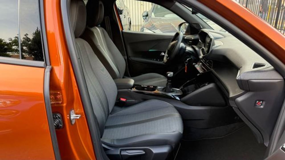 Peugeot 2008 usata a Roma (18)