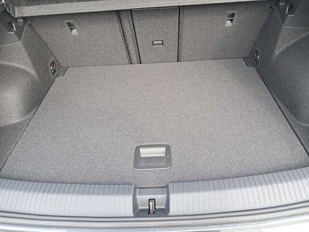 Volkswagen T-Roc nuova a Ravenna (12)