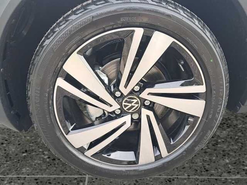 Volkswagen T-Roc nuova a Ravenna (6)