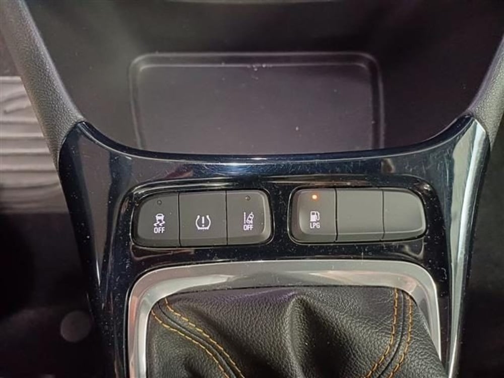 Opel Crossland X usata a Cremona (15)