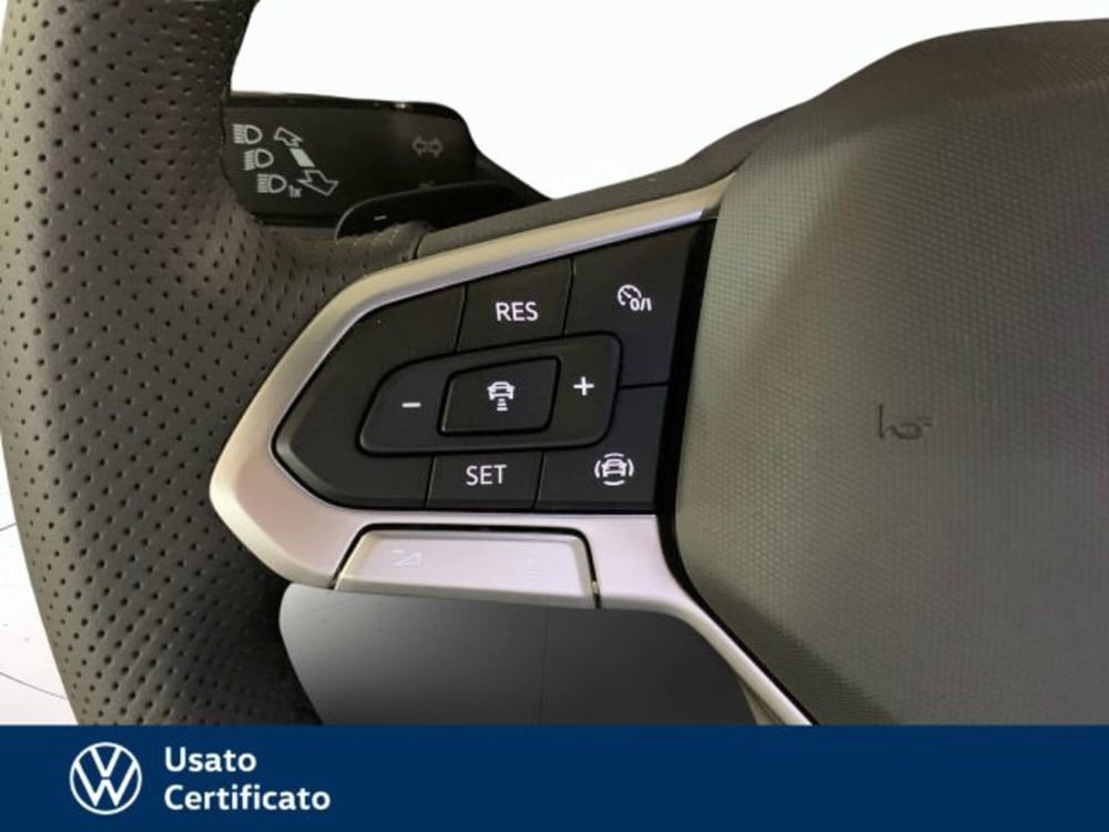 Volkswagen T-Roc nuova a Vicenza (10)