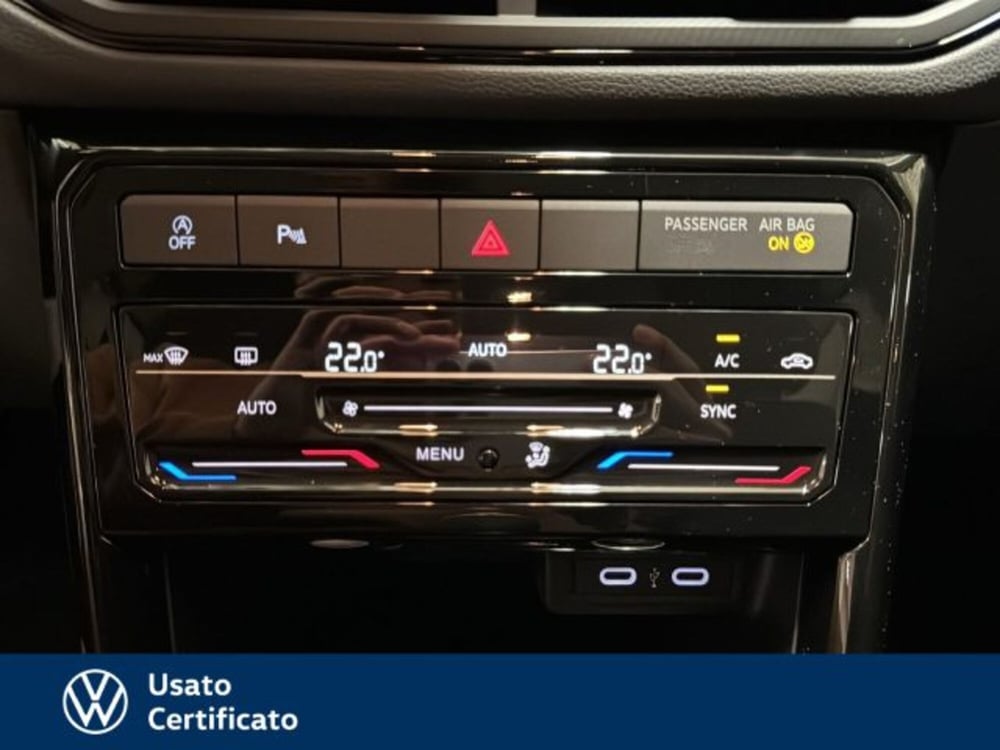 Volkswagen T-Cross nuova a Vicenza (14)