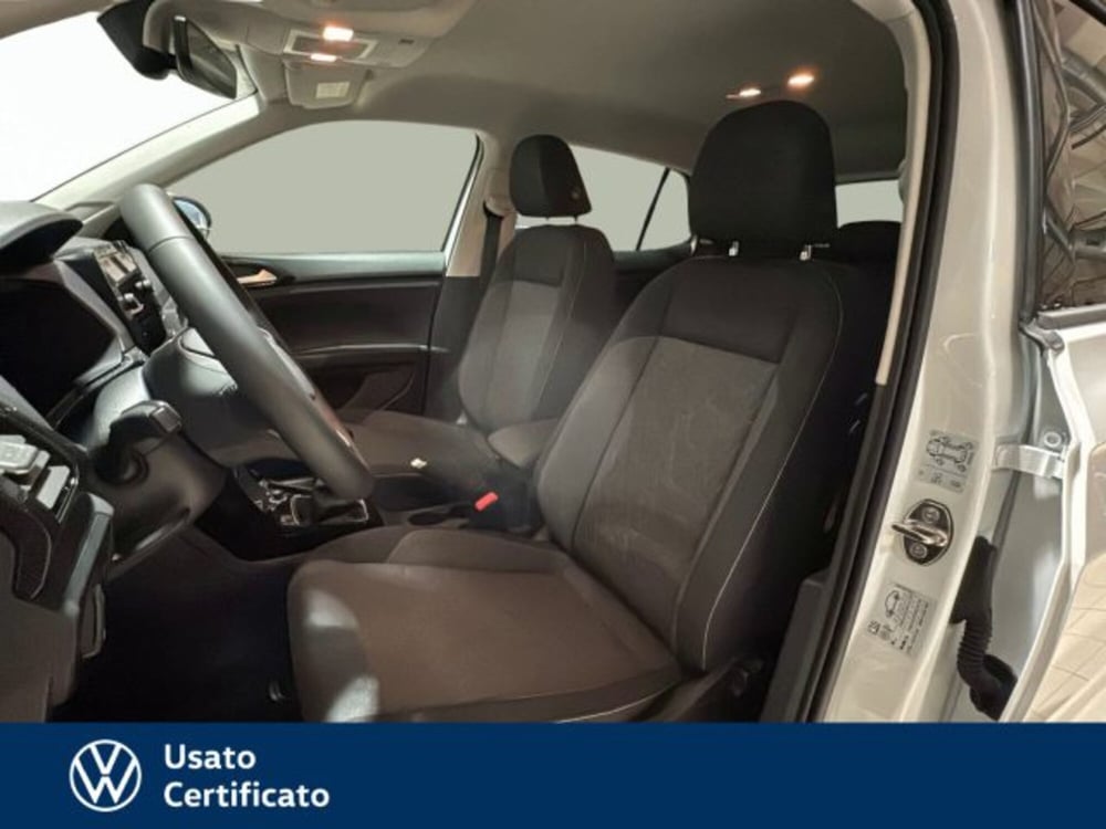 Volkswagen T-Cross nuova a Vicenza (16)