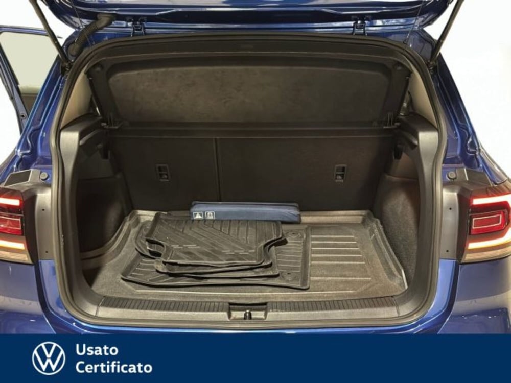 Volkswagen T-Cross usata a Vicenza (18)