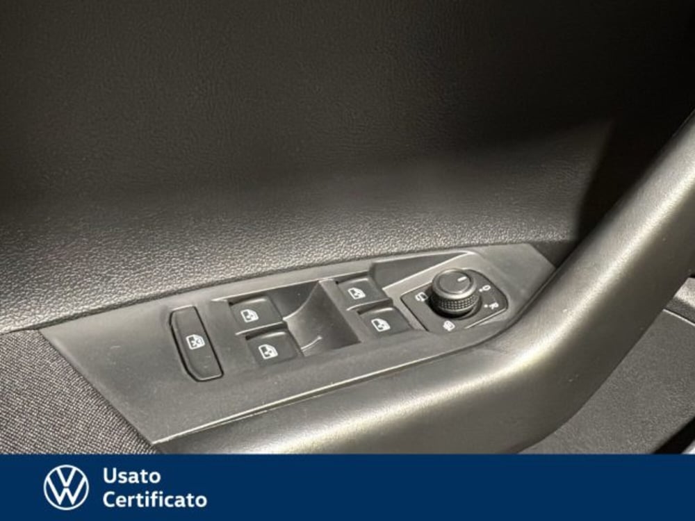 Volkswagen Polo nuova a Vicenza (15)