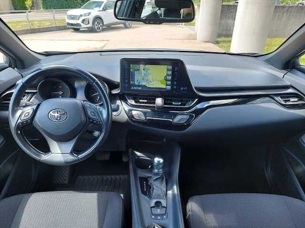 Toyota Toyota C-HR usata a Treviso (10)