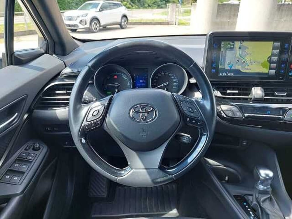 Toyota Toyota C-HR usata a Treviso (11)