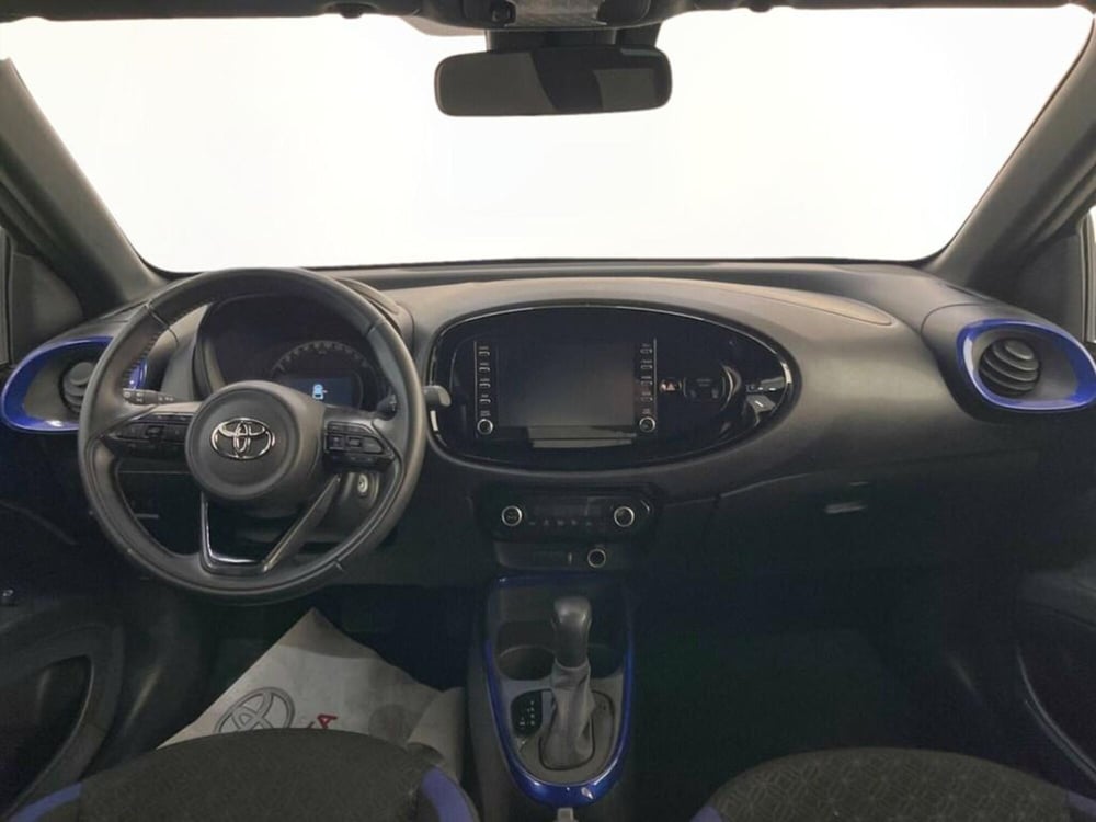 Toyota Aygo X usata a Monza e Brianza (8)