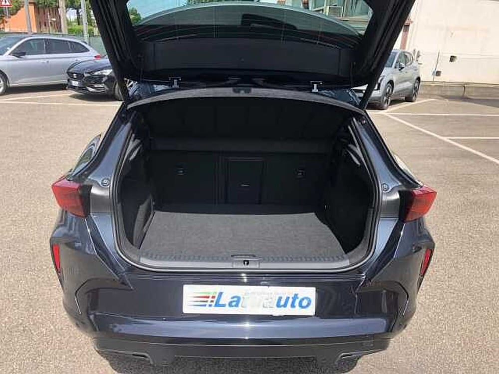 Cupra Formentor nuova a Ravenna (13)