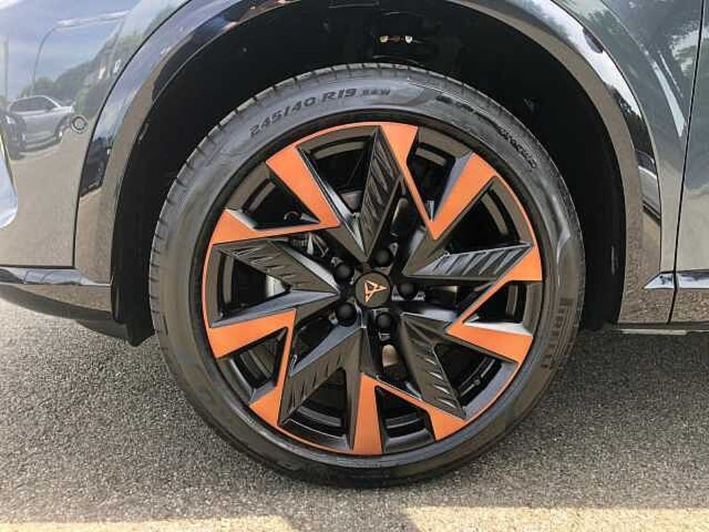 Cupra Formentor nuova a Ravenna (15)