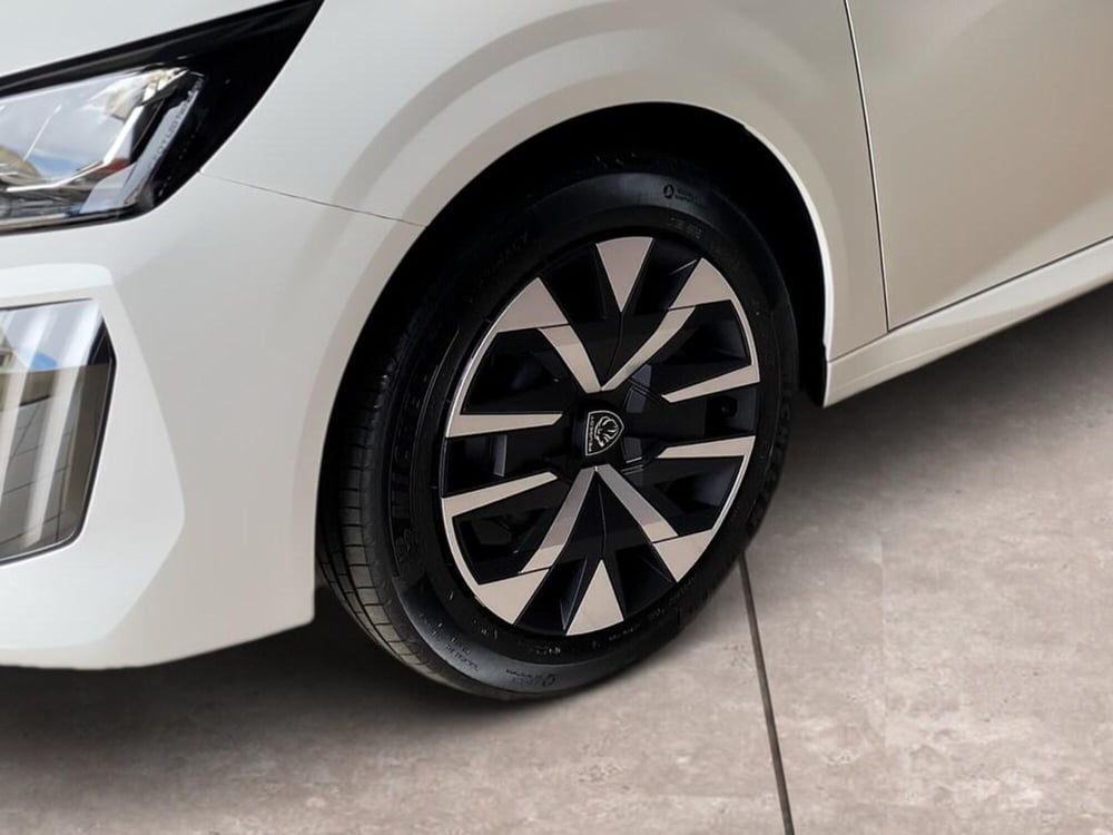 Peugeot 208 nuova a Torino (15)