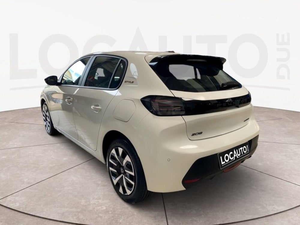 Peugeot 208 nuova a Torino (5)