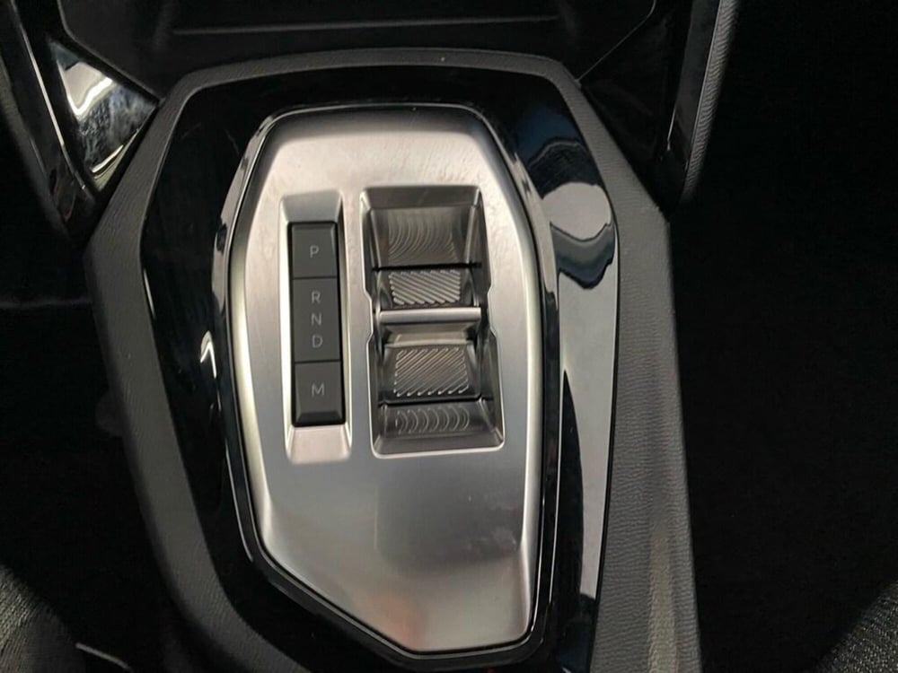 Peugeot 208 nuova a Torino (11)