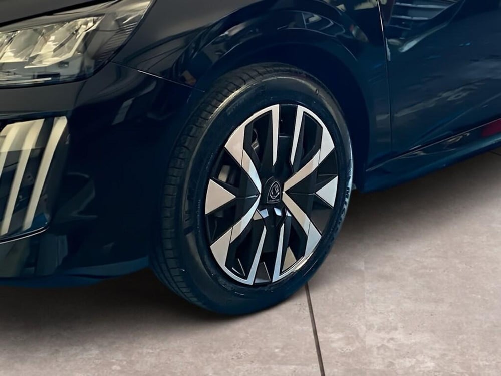 Peugeot 208 nuova a Torino (15)