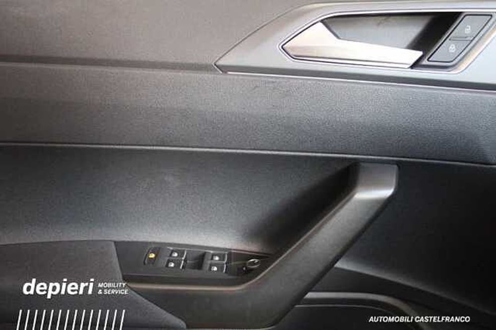 Volkswagen Taigo usata a Treviso (18)