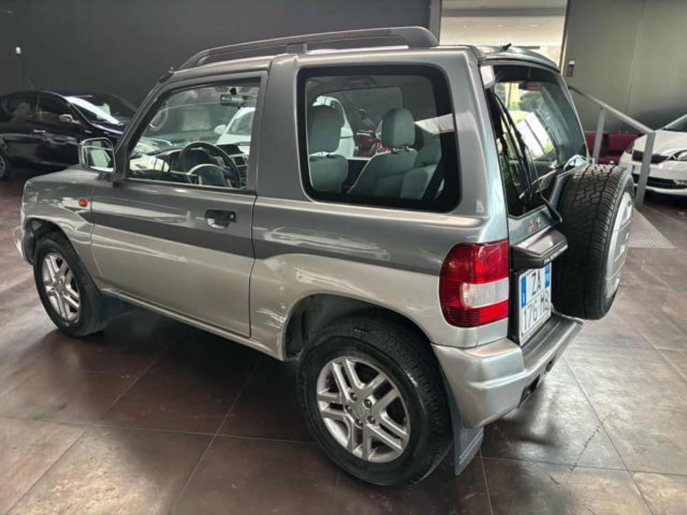 Mitsubishi Pajero usata a Pesaro-Urbino (8)