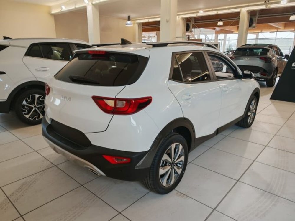 Kia Stonic nuova a Vicenza (2)