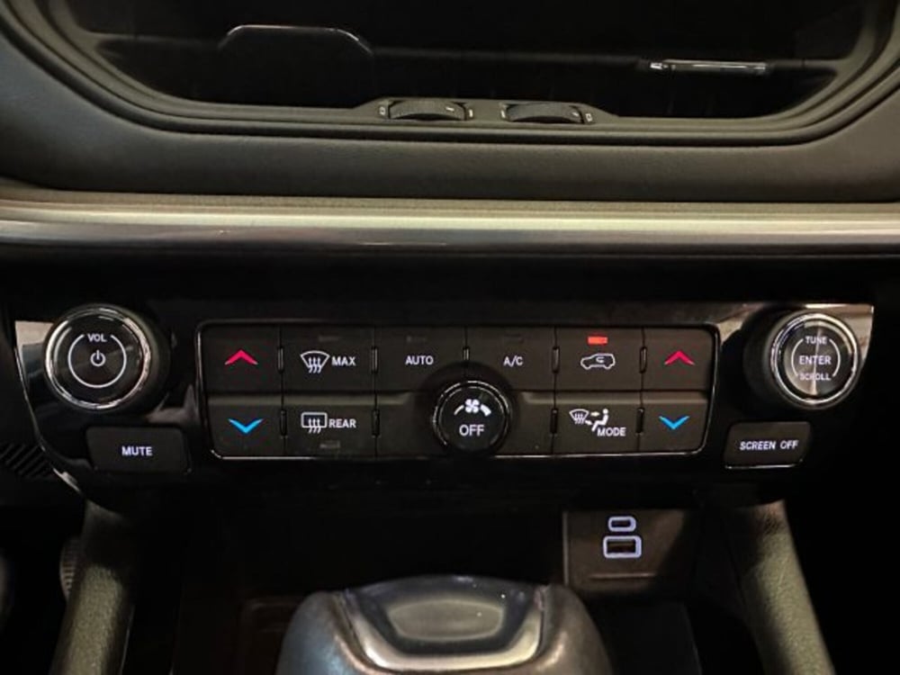 Jeep Compass usata a Vicenza (14)