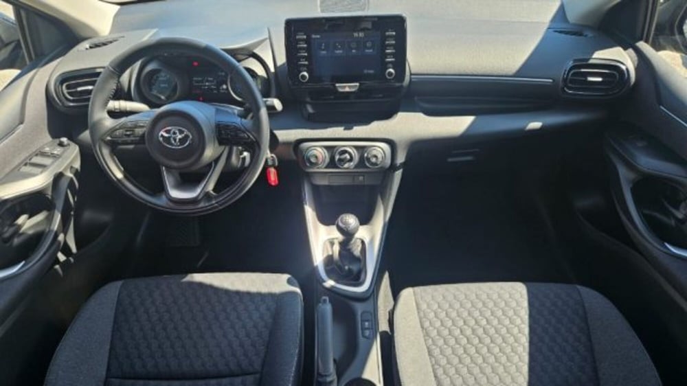 Toyota Yaris usata a Lucca (13)
