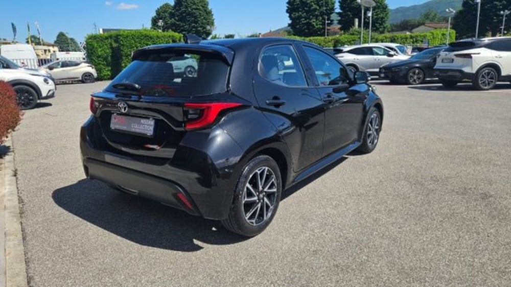 Toyota Yaris usata a Lucca (4)
